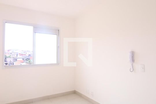 Apartamento para alugar com 2 quartos, 33m² em Vila Nova Curuca, São Paulo