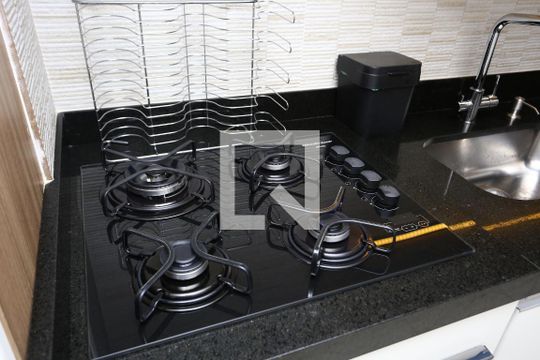 Cozinha de apartamento à venda com 2 quartos, 65m² em Jardim Vazani, São Paulo