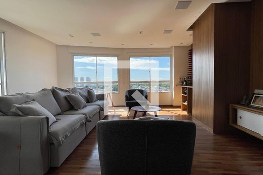 Sala 2 de apartamento à venda com 3 quartos, 190m² em Jardim Arpoador, São Paulo
