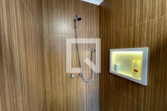 Banheiro da Suíte 3 de apartamento à venda com 3 quartos, 190m² em Jardim Arpoador, São Paulo