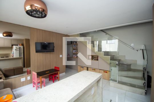 Sala de apartamento à venda com 3 quartos, 113m² em Sagrada Família, Belo Horizonte