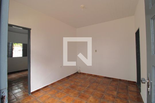 Sala de casa à venda com 2 quartos, 240m² em Jardim Ubirajara, São Paulo