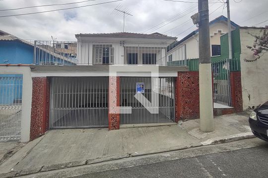 Fachada de casa para alugar com 2 quartos, 100m² em Barcelona, São Caetano do Sul