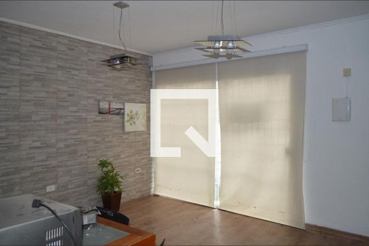 Sala de casa à venda com 3 quartos, 110m² em Vila Mariana, São Paulo