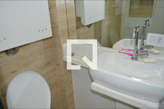 Banheiro do quarto 1 de casa à venda com 3 quartos, 110m² em Vila Mariana, São Paulo