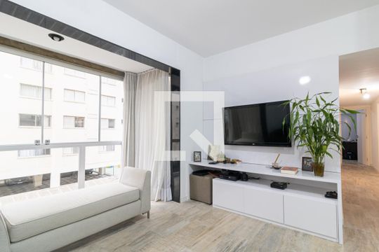 Sala de apartamento à venda com 3 quartos, 110m² em Vila Nova Conceição, São Paulo