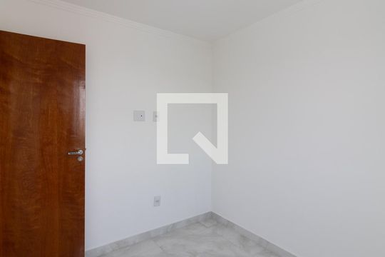 Quarto 1 de apartamento à venda com 2 quartos, 45m² em Jardim Maringá, São Paulo