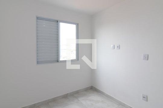 Quarto 1 de apartamento à venda com 2 quartos, 45m² em Jardim Maringá, São Paulo
