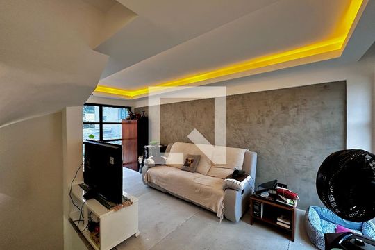 Sala de Tv de casa de condomínio à venda com 1 quarto, 105m² em Brooklin Novo, São Paulo