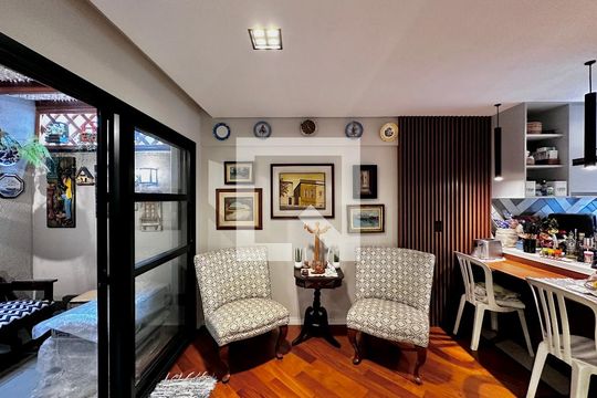 Sala de casa de condomínio à venda com 1 quarto, 105m² em Brooklin Novo, São Paulo