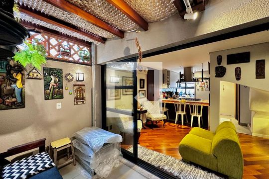 Sacada de casa de condomínio à venda com 1 quarto, 105m² em Brooklin Novo, São Paulo