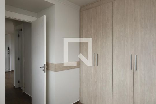 Quarto 2 de apartamento à venda com 2 quartos, 43m² em Vila Carmosina, São Paulo