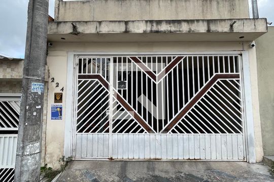 Fachada de casa para alugar com 2 quartos, 60m² em Jardim Arpoador, São Paulo