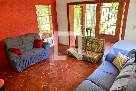 Casa à venda com 4 quartos, 3612m² em Vila Duarte, Rio Acima