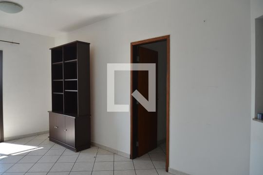 Sala de apartamento para alugar com 3 quartos, 90m² em Vila Príncipe de Gales, Santo André
