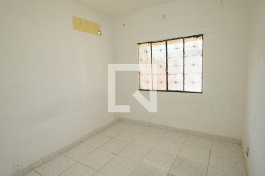 Quarto 1 de casa para alugar com 2 quartos, 130m² em Inhoaíba, Rio de Janeiro