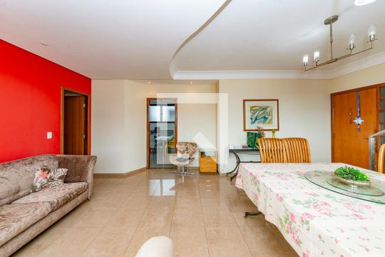 Sala 1 de apartamento à venda com 5 quartos, 242m² em Coração Eucarístico, Belo Horizonte