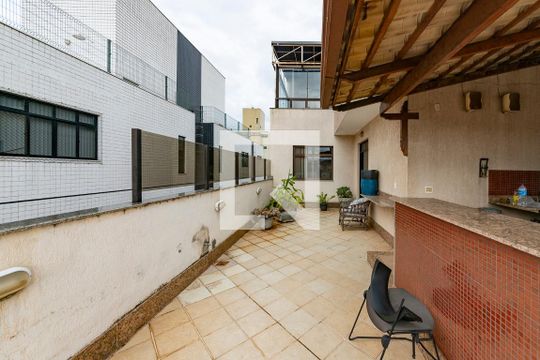 Varanda de apartamento à venda com 5 quartos, 242m² em Coração Eucarístico, Belo Horizonte