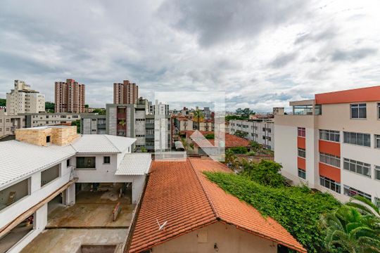 Sala 1 de apartamento à venda com 5 quartos, 242m² em Coração Eucarístico, Belo Horizonte