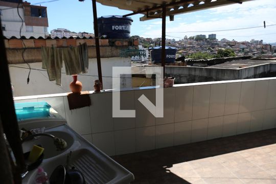 Área de Serviço de casa à venda com 2 quartos, 58m² em Sta Cruz Ind, Contagem