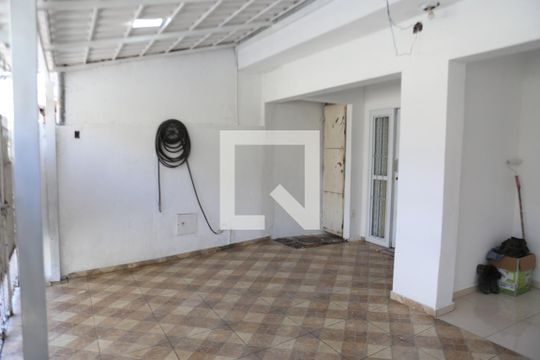 Garagem de casa à venda com 2 quartos, 58m² em Sta Cruz Ind, Contagem