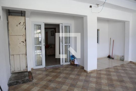 Garagem de casa à venda com 2 quartos, 58m² em Sta Cruz Ind, Contagem