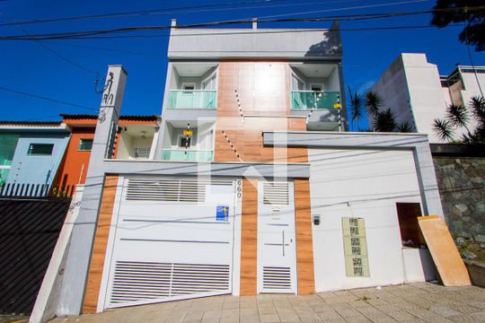 Fachada de apartamento à venda com 2 quartos, 60m² em Vila Alzira, Santo André