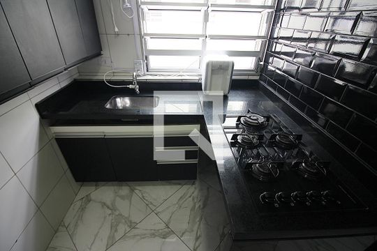 Cozinha de apartamento para alugar com 2 quartos, 55m² em Vila Jordanopolis, São Bernardo do Campo