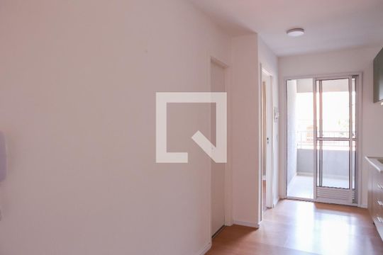 Sala e Cozinha de apartamento à venda com 2 quartos, 36m² em Lapa, São Paulo