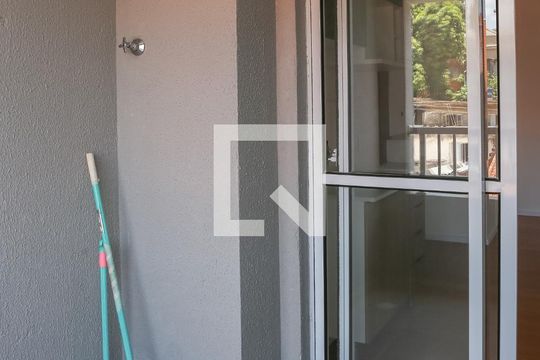 Sacada de apartamento à venda com 2 quartos, 36m² em Lapa, São Paulo