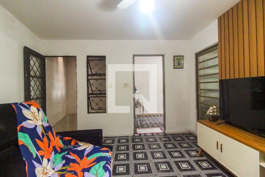 Sala 2 de casa à venda com 4 quartos, 112m² em Vila Suica, São Paulo