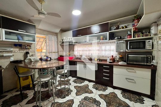 Cozinha de casa de condomínio à venda com 4 quartos, 700m² em Taquara, Rio de Janeiro
