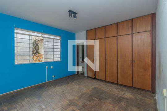 Quarto 2 de casa para alugar com 3 quartos, 360m² em Cidade Nova, Belo Horizonte