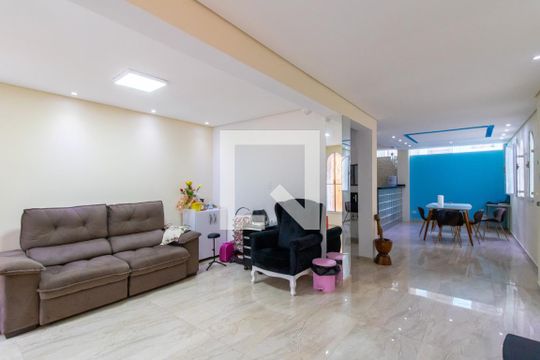 Sala de casa à venda com 4 quartos, 152m² em Jardim Maia, Guarulhos
