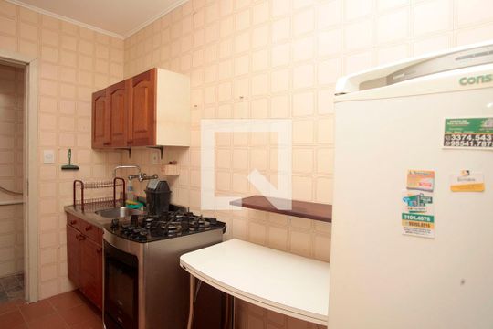 Cozinha + Área de Serviço de apartamento para alugar com 1 quarto, 49m² em São Geraldo, Porto Alegre