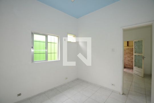 Casa para alugar com 2 quartos, 50m² em Osvaldo Cruz, Rio de Janeiro