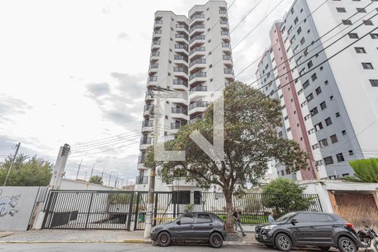 Fachada de apartamento à venda com 3 quartos, 75m² em Vila Brasílio Machado, São Paulo