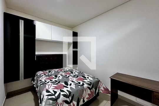 Quarto de apartamento para alugar com 1 quarto, 30m² em Santo Amaro, São Paulo