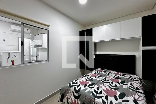 Quarto de apartamento para alugar com 1 quarto, 30m² em Santo Amaro, São Paulo
