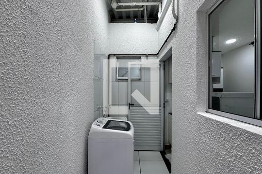Área de Serviço de apartamento para alugar com 1 quarto, 30m² em Santo Amaro, São Paulo