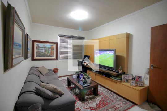 Sala de Estar de apartamento à venda com 3 quartos, 198m² em Santo Antônio, Belo Horizonte