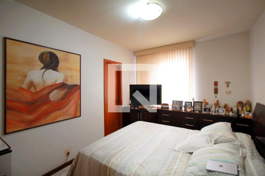 Suite de apartamento à venda com 3 quartos, 198m² em Santo Antônio, Belo Horizonte