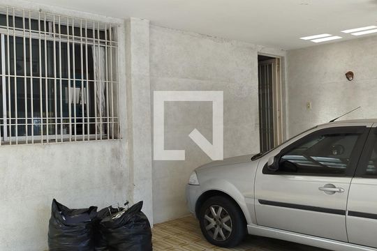 Garagem de casa para alugar com 3 quartos, 180m² em Vila Matilde, São Paulo