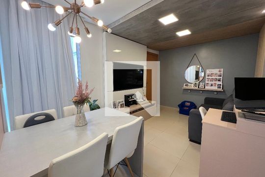 Sala de apartamento à venda com 2 quartos, 40m² em Rondônia, Novo Hamburgo