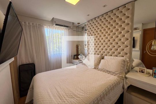 Quarto 1 de apartamento à venda com 2 quartos, 40m² em Rondônia, Novo Hamburgo