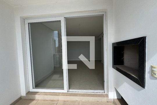 Sacada de apartamento à venda com 2 quartos, 79m² em Centro, São Leopoldo