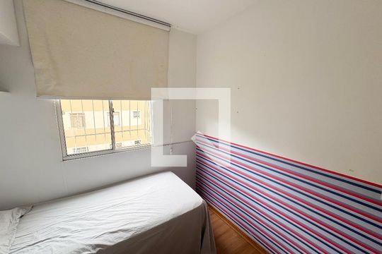 Quarto 2 de apartamento para alugar com 2 quartos, 48m² em Camargos, Belo Horizonte
