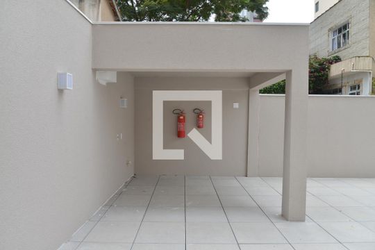 Área comum - Piscina de apartamento à venda com 2 quartos, 58m² em Jardim Bela Vista, Santo André