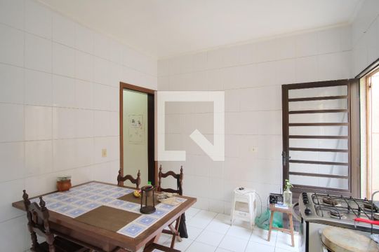 Cozinha de casa para alugar com 2 quartos, 111m² em Penha de França, São Paulo
