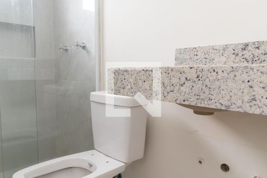 Banheiro Suíte 3 de casa à venda com 3 quartos, 165m² em Vila Ré, São Paulo